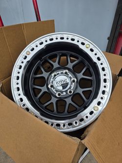 17x9 -38 offset KMC Granade 'beadlocks'