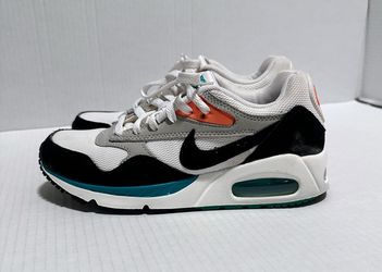 Nike Air Max correlate women’s size 6
