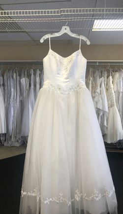 Wedding Dress, brand new. Size 8
