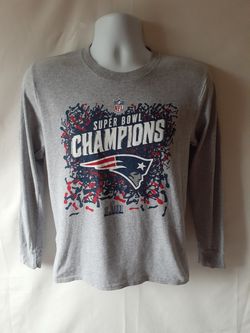 New England Patriots Super Bowl Xlll boys gray long sleeve t-shirt size L