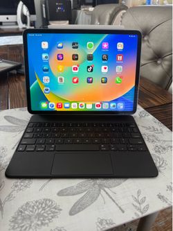 iPad Pro 11inch 4th generation 256GB