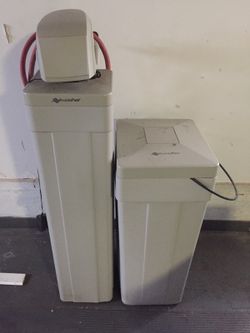 AVANTAPURE HOME WATER FILTER SYSTEM