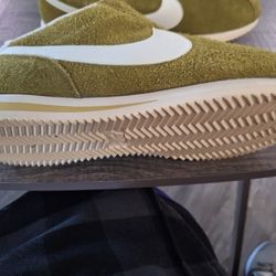 Nike Cortez  Green Size 13 Men's 
