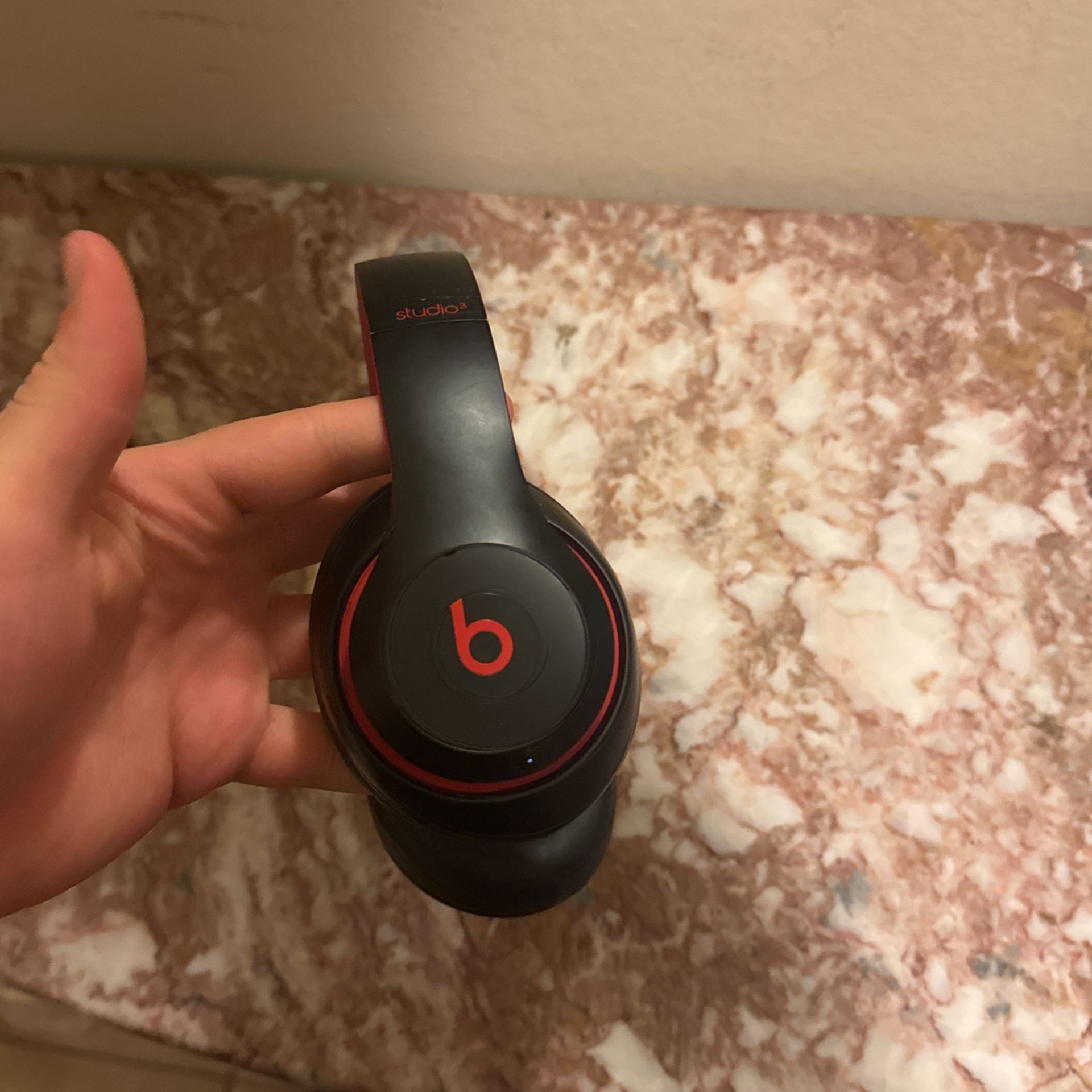 Beats Studio 3