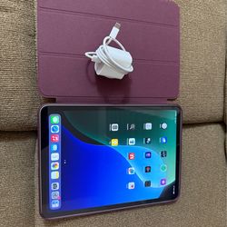 iPad Pro 11”, 3rd Gen, M1 chip, 256gb,Excellent , Case