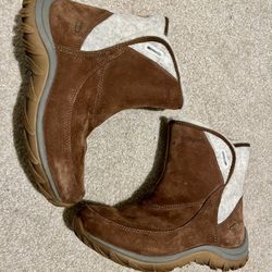 Patagonia attlee Snap Waterproof Women’s Boot, Size 6/37