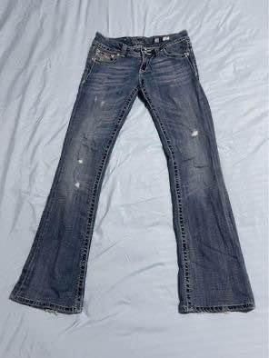 Women’s Size 28 x 32” Miss Me Boot Jeans