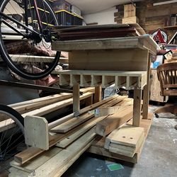 HandCrafted Heavy Duty Garage / Workshop Workman’s Bench on Wheels