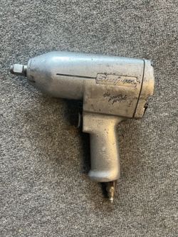 Snap-on pneumatic wrench