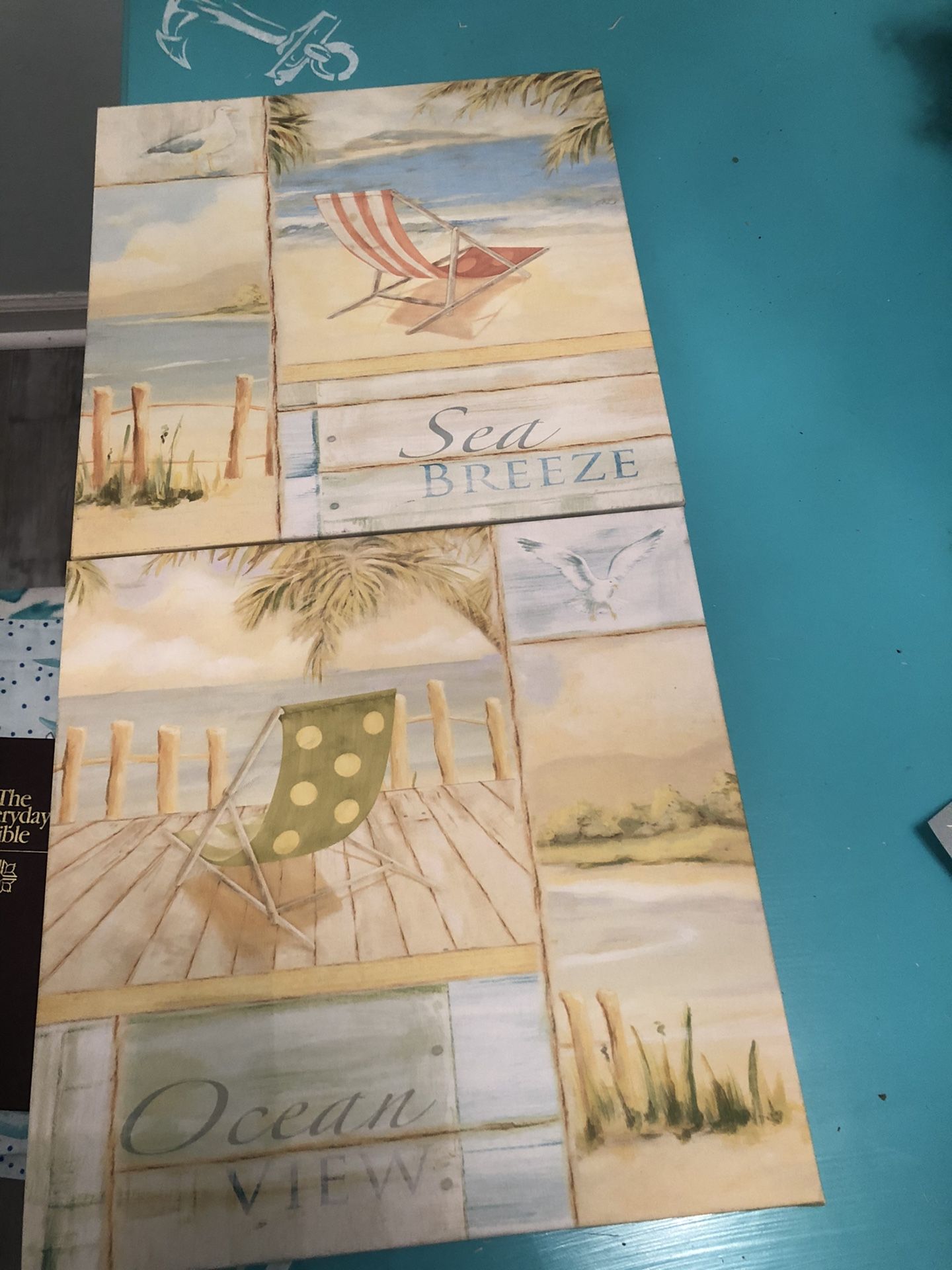2 beach canvas pictures