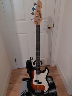 Peavey Precision Bass Guitar