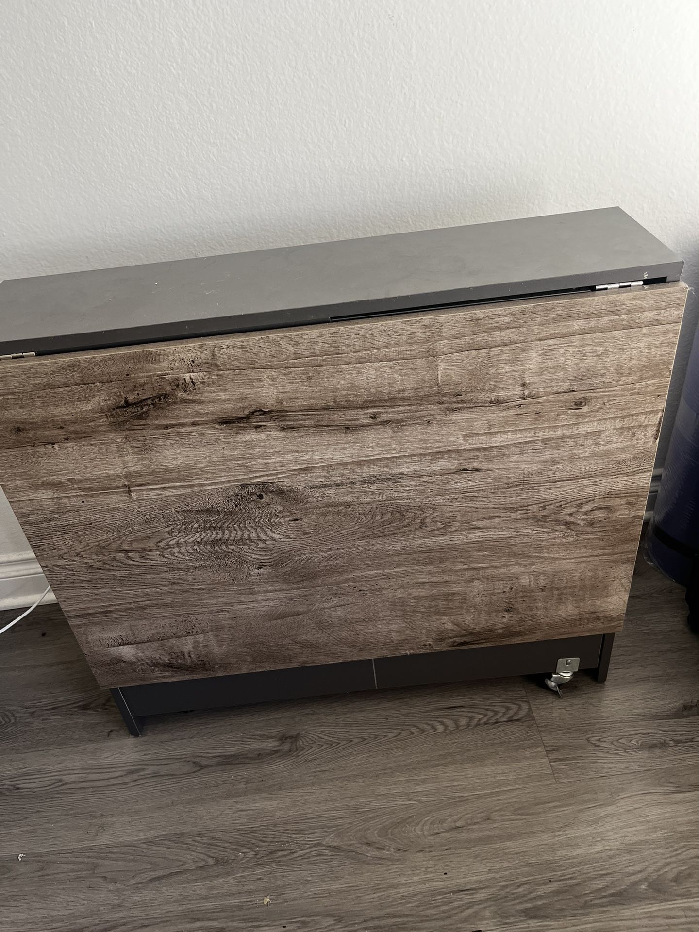 Folding Dinning Table