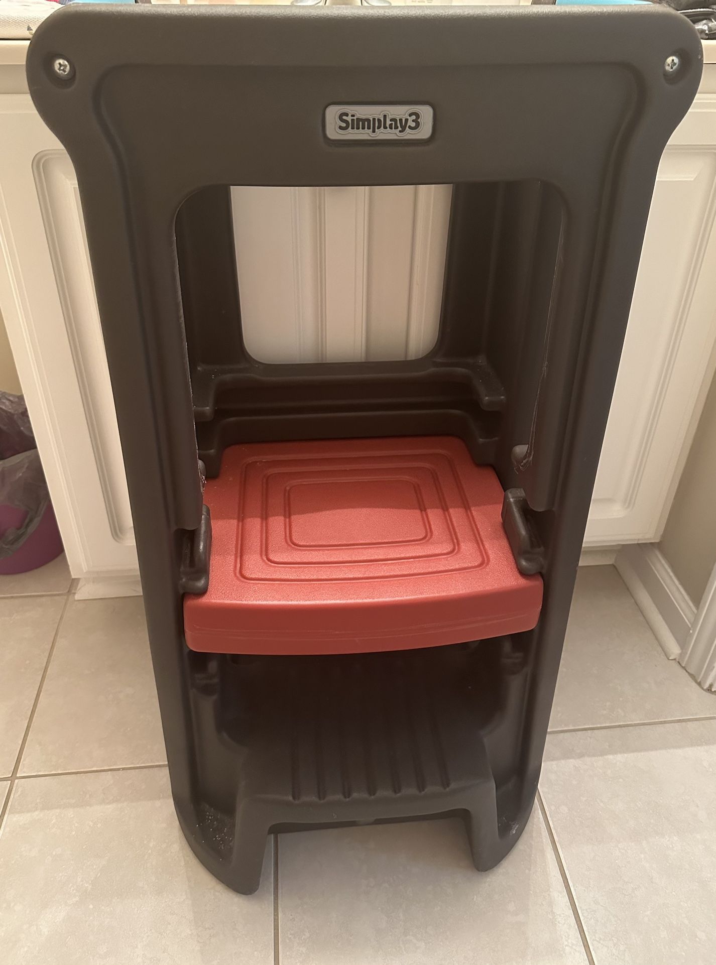 Toddler Tower Adjustable Stool - Simplay3