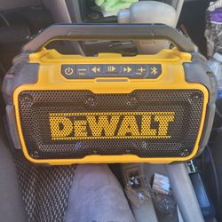 Dewalt 20v Bluetooth Speaker