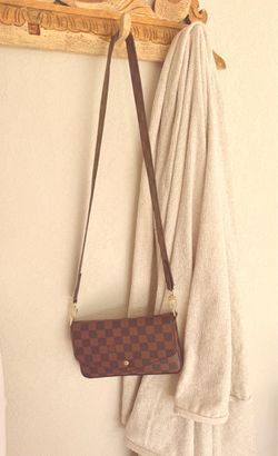 Crossbody bag