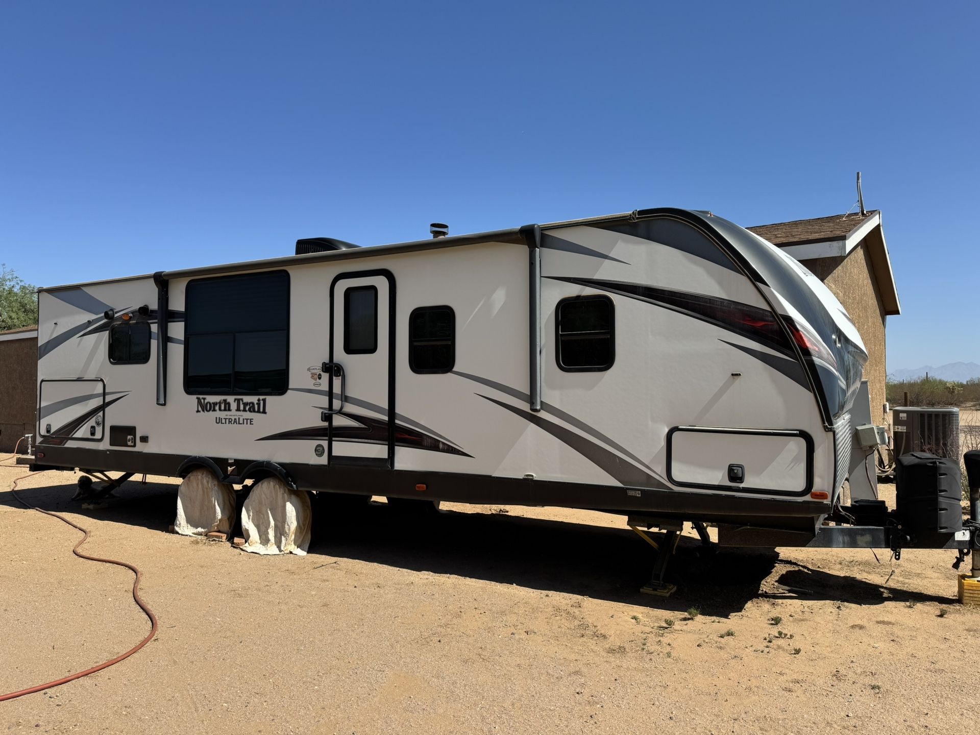 2020 Heartland Northtrail Travel Trailer 28RKDS
