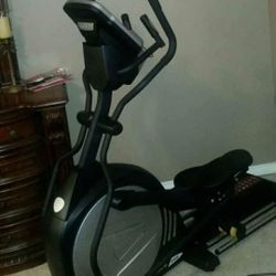 SOLE ELLIPTICAL 