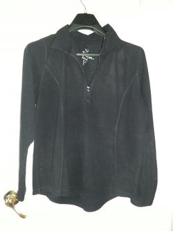 Ladies large fleece pullover in excellent condition