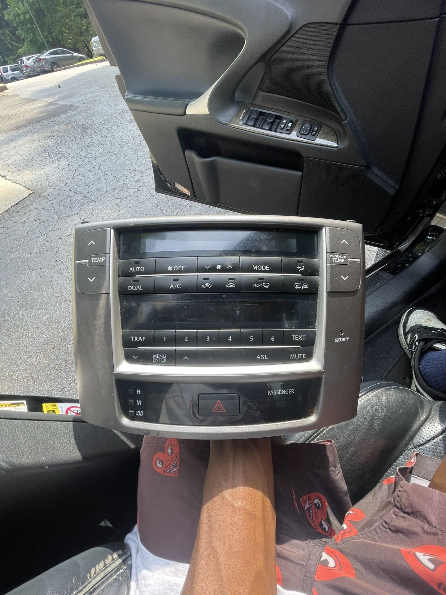 2006-2011 Is250 Factory Radio