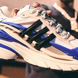 PHARRELL ADIDAS ADISTAR JELLYFISH ROYAL BLUE