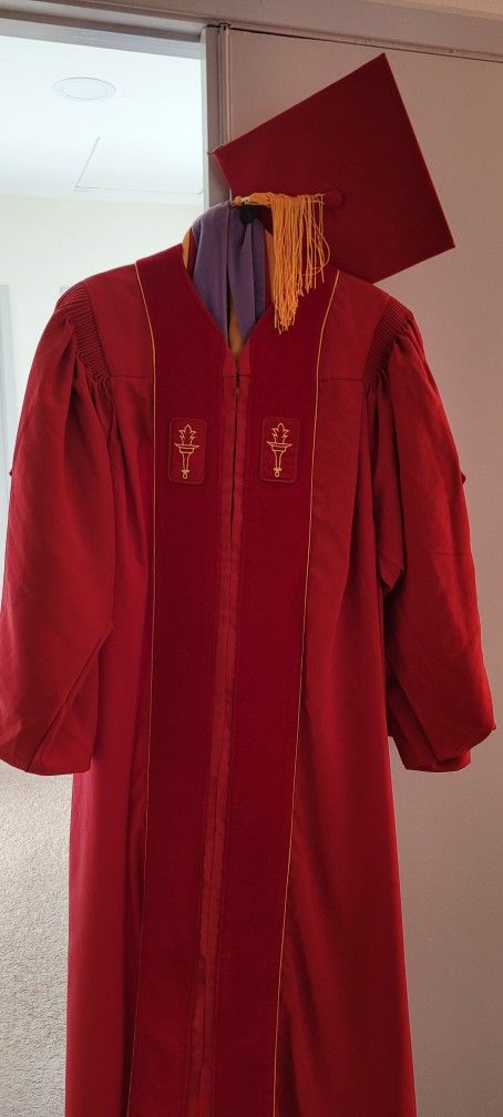 USC Graduation Cap and Gown