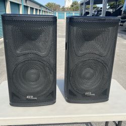 Pair of Skp Pro Audio Speakers Sk Z512 Neo . 