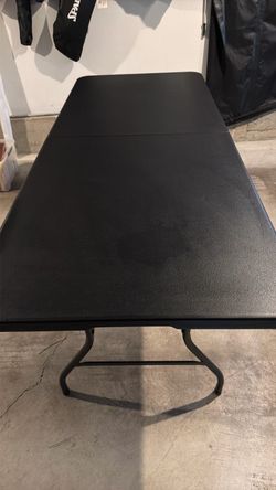 6 foot folding table x2