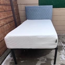 Matress Twin Size Bed Frame. Cama Con Colchon