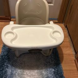 Child’s booster seat
