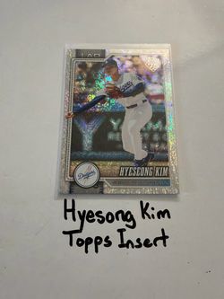 Hyesong Kim Los Angeles Dodgers 2nd Baseman Topps Short Print Insert Card.