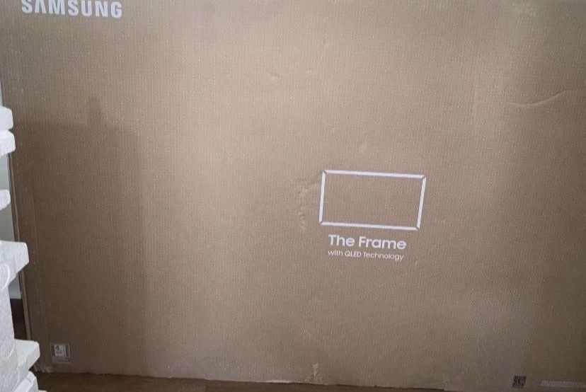 55” Samsung Frame Qled Brand New Great DEAL