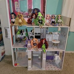 Rainbow High Doll House / Rainbow High Dolls