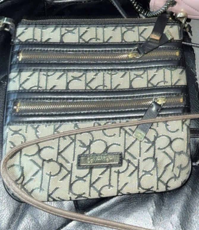 Calvin Kline Crossbody 