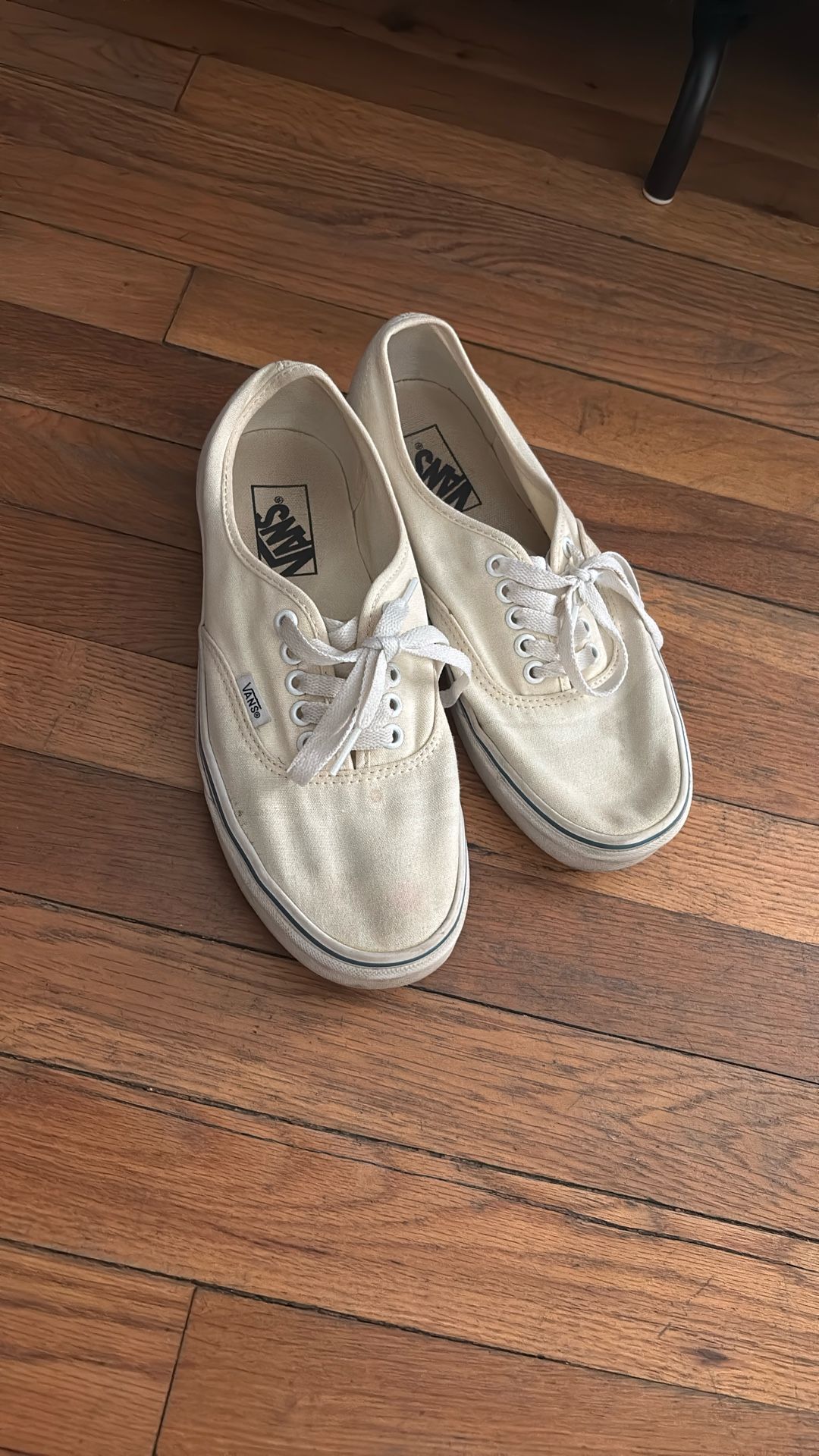 Vans Womens Size 9