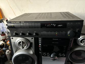 Harmon Kardon  Receiver And Ponasonic With 3 CD Player Cassette And Radio 