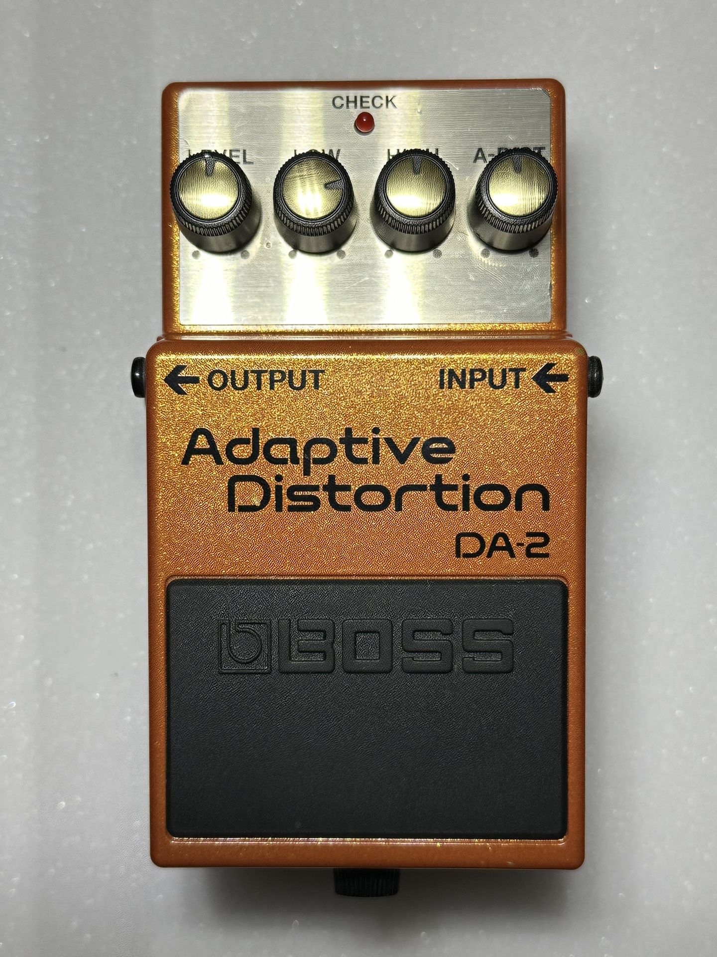 BOSS Adaptive Distortion DA-2 Boss DA 2 Adaptive Distortion