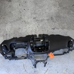 2017 - 2019 FORD ESCAPE DASH DASHBOARD INSTRUMENT PANEL OEM
