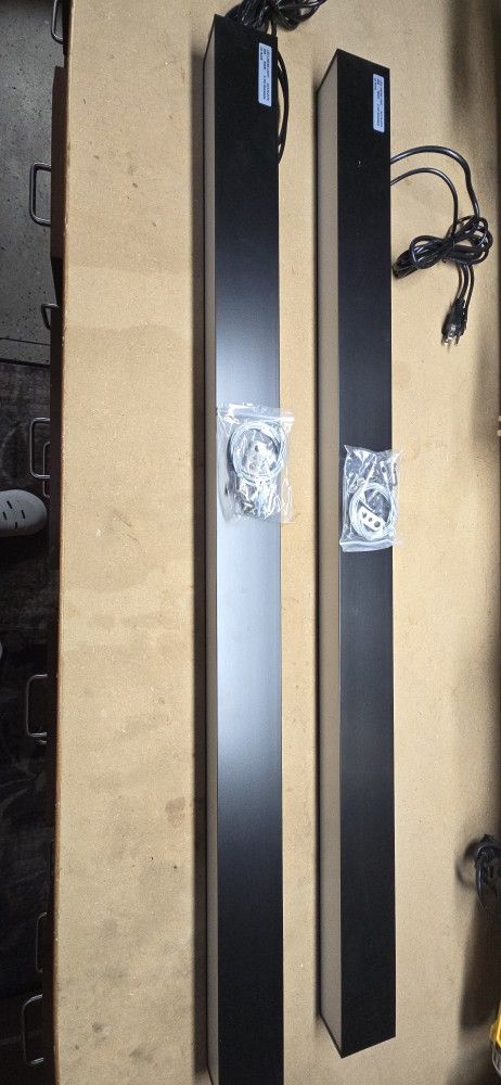 (2) Brand New 48 Inch Led Shop Lights With Mounting Kits