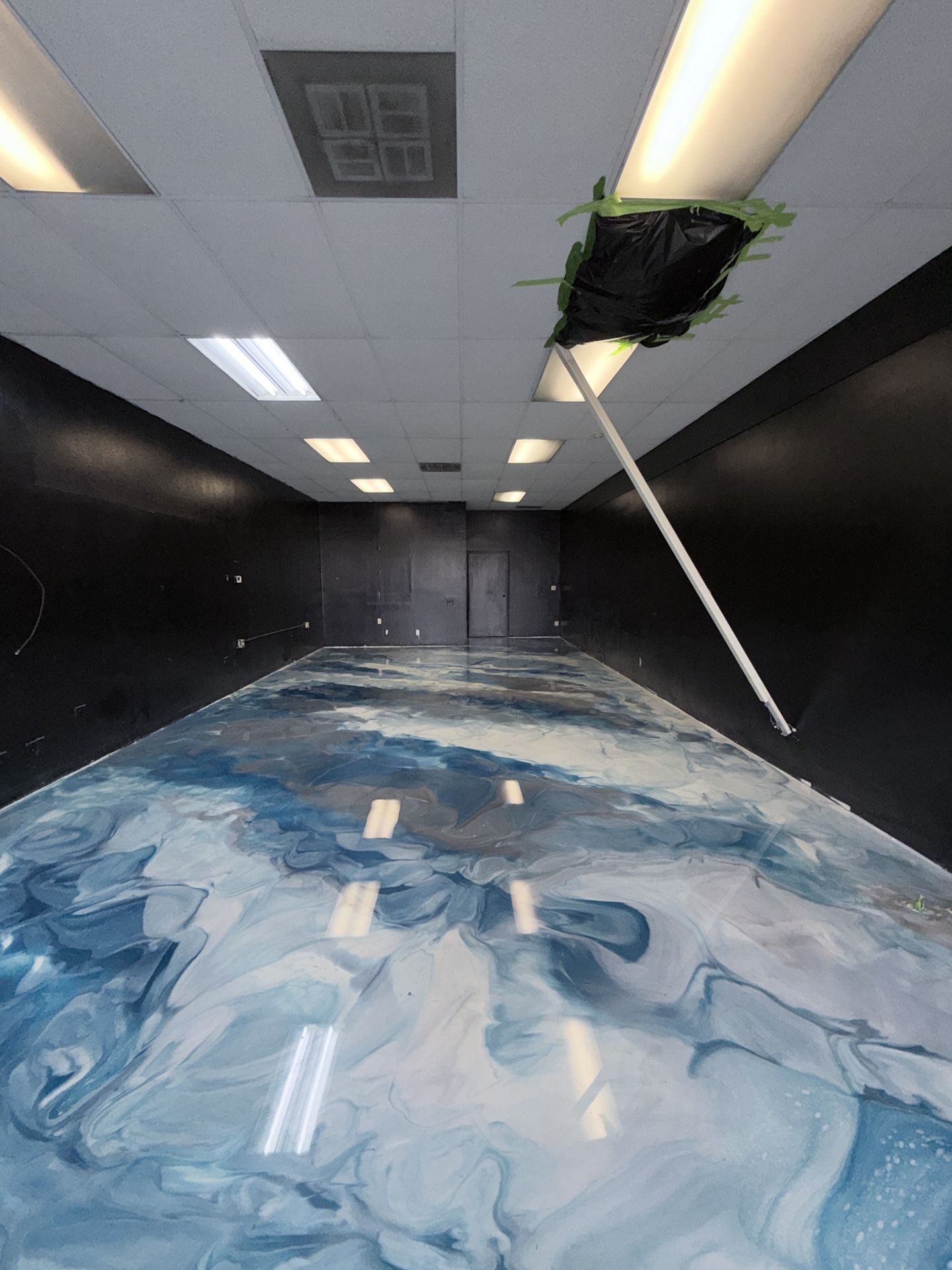 ✨ Floor Makeover: Epoxy Resin Magic for a Fraction of the Cost of Replacement!