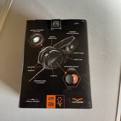 Like New V-moda M-100 Pro DJ Headphones