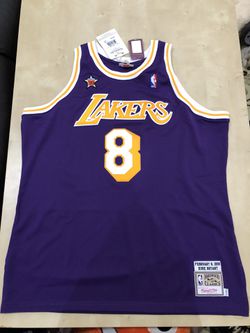 Kobe Bryant Stitched 98 All Star Purple XL Mitchell and Ness for Sale in  Pasadena, CA - OfferUp