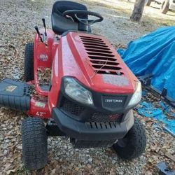 craftsman t110 lawnmower  used gas riding lawnmower
USED NEED A NEW RIM