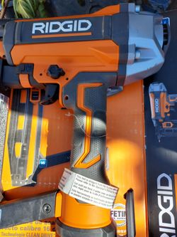 ➿️ RIDGID 2-1/2 in. Pneumatic Straight Finish Nailer w/ CLEAN DRIVE Technology #8879