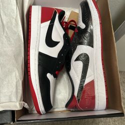 Jordan 1 Black Toe 7M