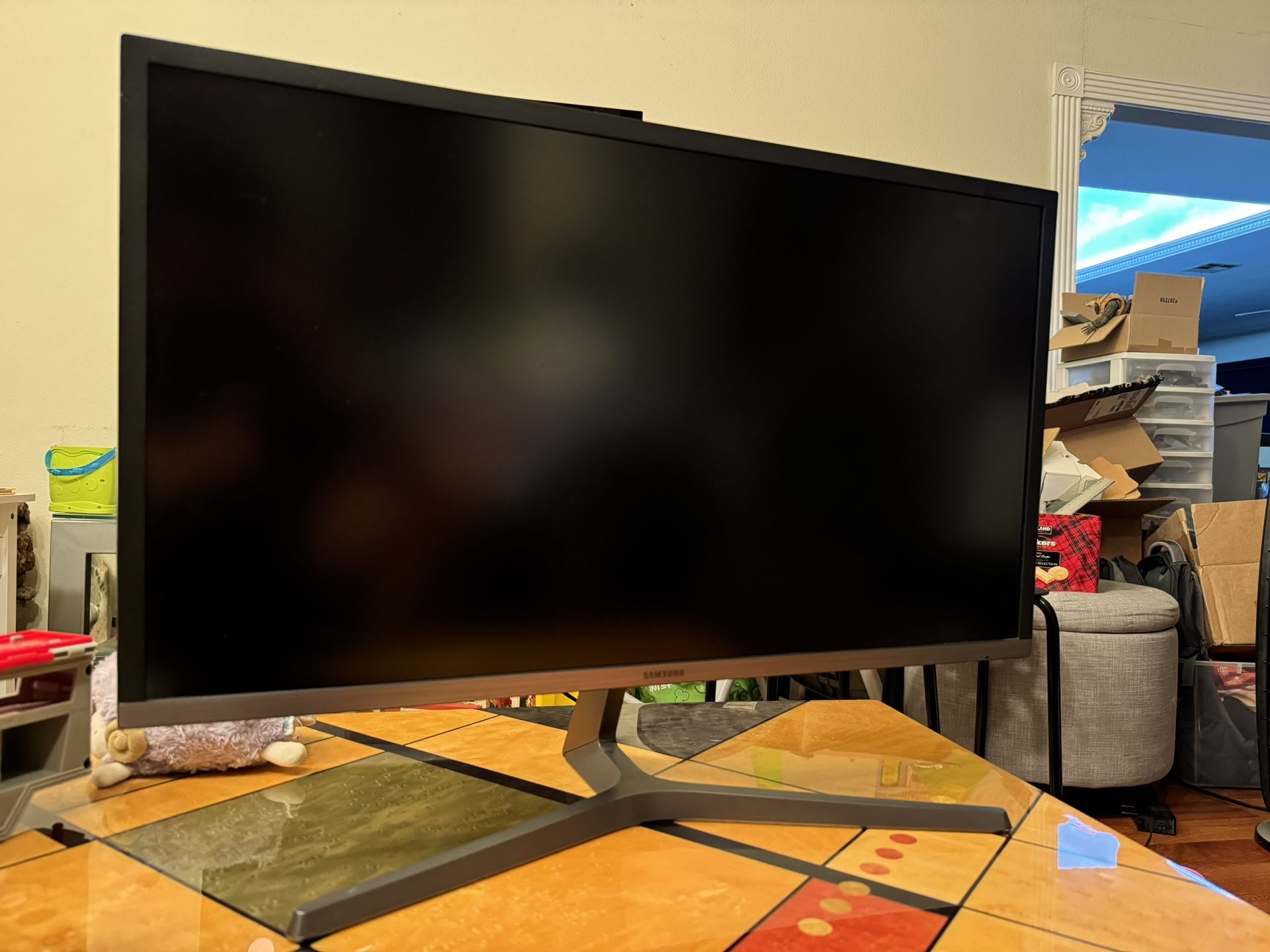 Samsung U28H750UQ Flatscreen 28 Inch Display
