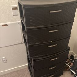 2 Sterilite Plastic Weave Storage Drawers