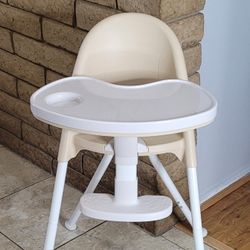New Modern 3-in-1 Space Saving Highchair with Detachable Double Tray