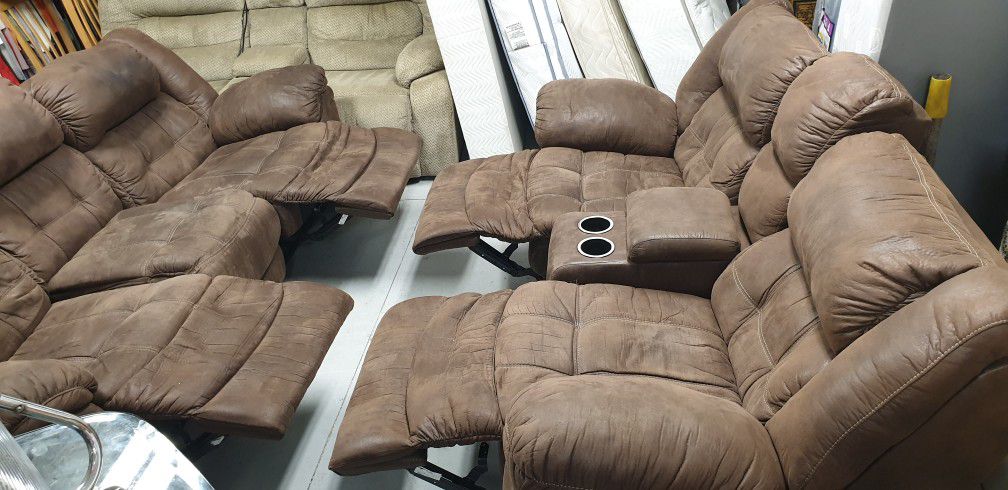 Living room Recliners set in perfect condition 