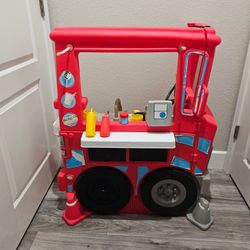Little Tikes 2-in-1 Food Truck