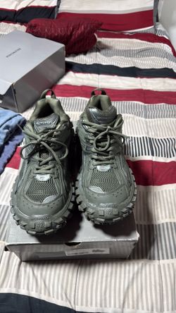 Balenciaga Defender